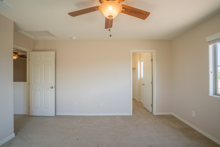Photo 27 of 37 - 17808 W Ivy Ln, Surprise, AZ 85388