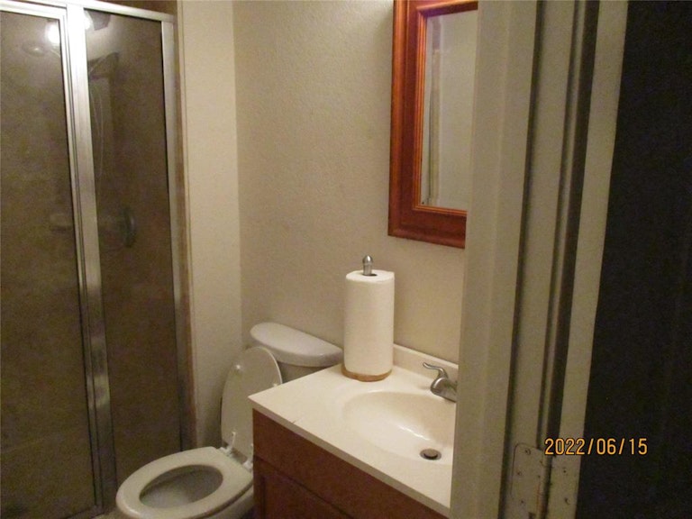 Photo 8 of 9 - 12743 Fern Forest Dr, Houston, TX 77044