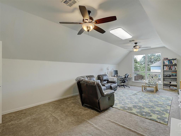 Photo 28 of 32 - 2917 Ramblewood Way, Plano, TX 75023