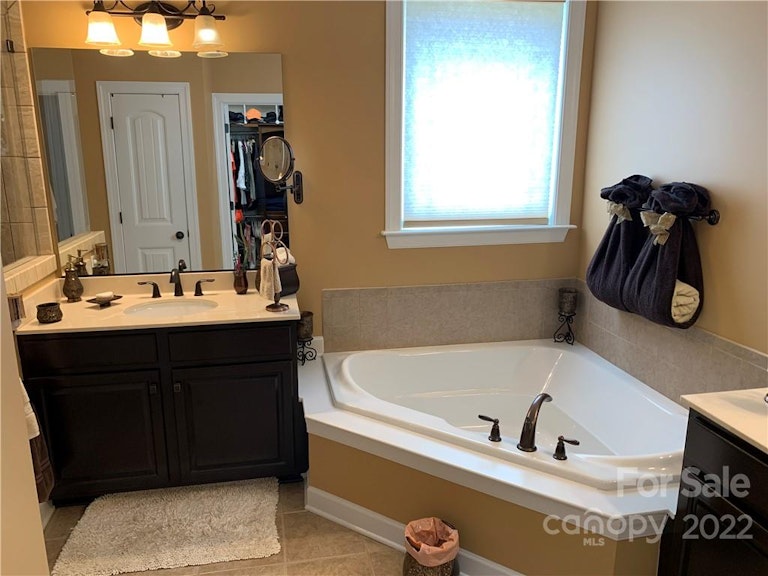 Photo 33 of 48 - 124 Bradberry St, Mooresville, NC 28115