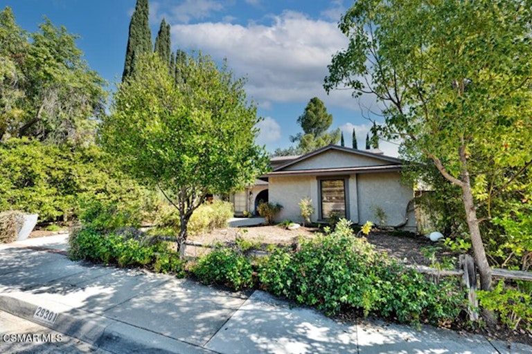 Photo 35 of 36 - 29301 Hillrise Dr, Agoura Hills, CA 91301