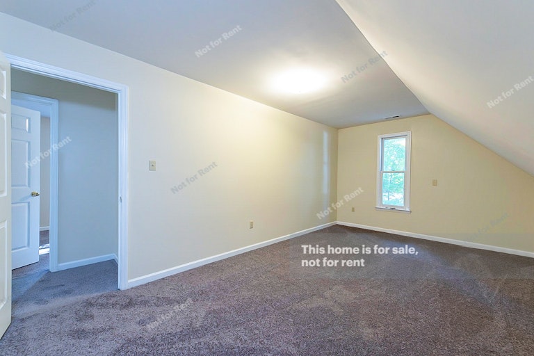 Photo 11 of 19 - 108 N Charles St, Creedmoor, NC 27522