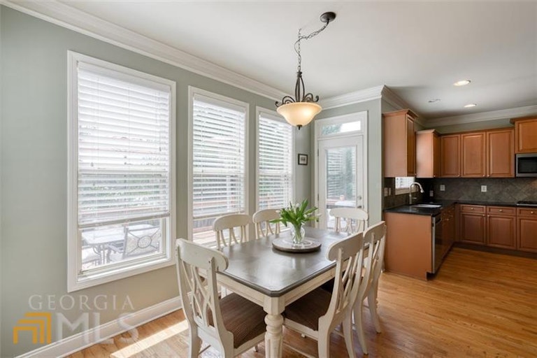 Photo 17 of 71 - 6021 Stillwater Pl, Flowery Branch, GA 30542
