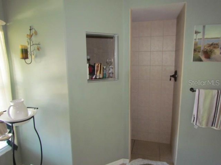 Photo 12 of 20 - 2129 Date Palm Way, Venice, FL 34292