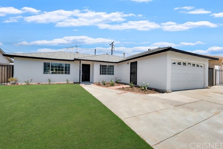 Photo 1 of 26 - 16773 Samgerry Dr, La Puente, CA 91744