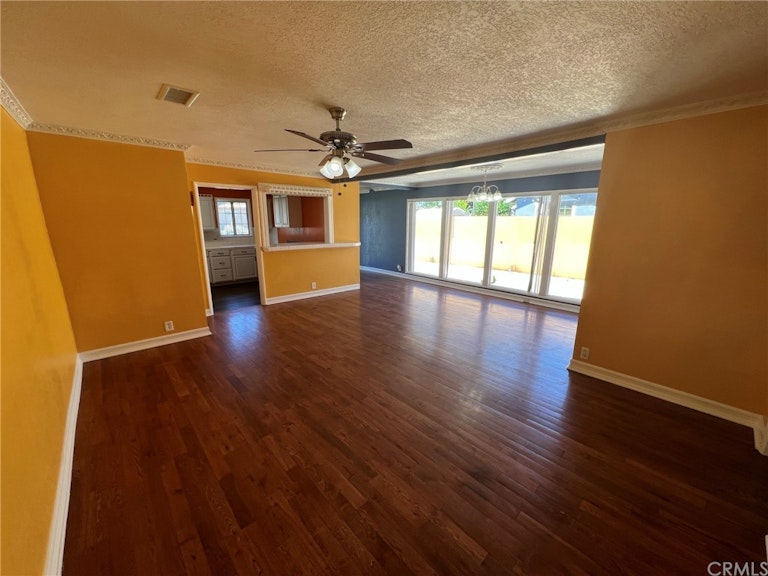 Photo 40 of 43 - 13944 Hartland St, Van Nuys, CA 91405