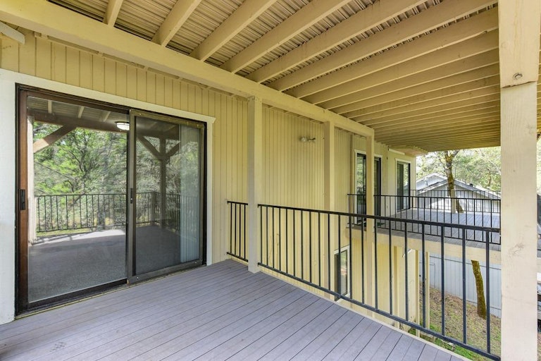 Photo 38 of 79 - 12136 Poplar Rd, Auburn, CA 95602