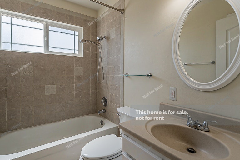 Photo 6 of 15 - 9460 N Heron Pl, Tucson, AZ 85742