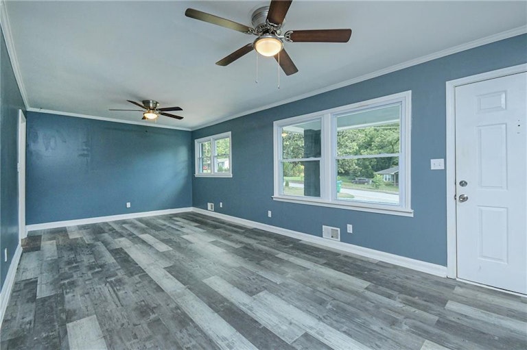 Photo 3 of 25 - 2198 Perkerson Mill Rd, Austell, GA 30106
