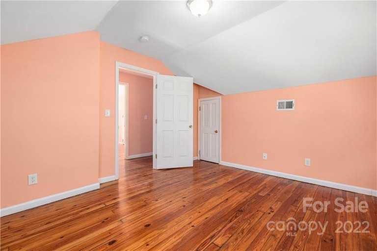 Photo 24 of 32 - 3617 Tuckaseegee Rd, Charlotte, NC 28208