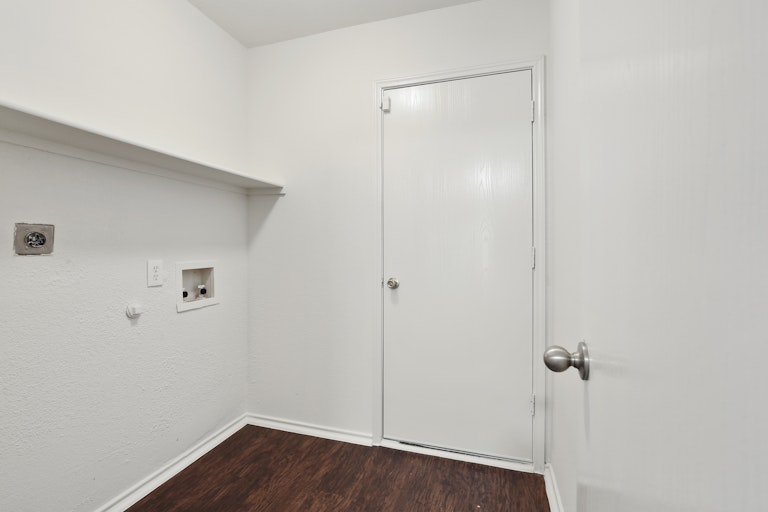 Photo 24 of 26 - 3413 Pinebrook Dr, Dallas, TX 75241