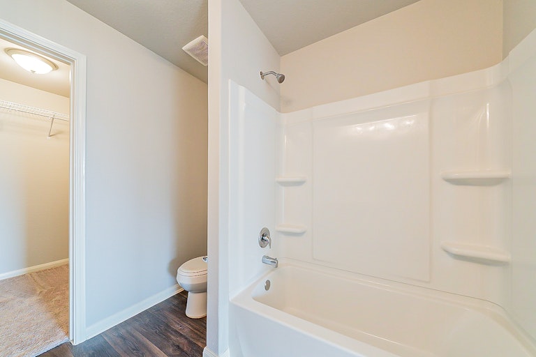 Photo 20 of 27 - 8015 Distant Harbor Rd, Baytown, TX 77523