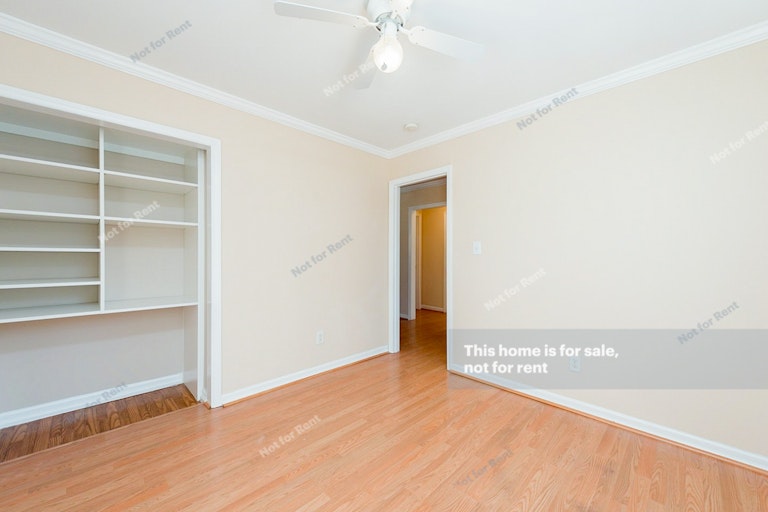 Photo 12 of 15 - 1112 Kendall Dr, Durham, NC 27703