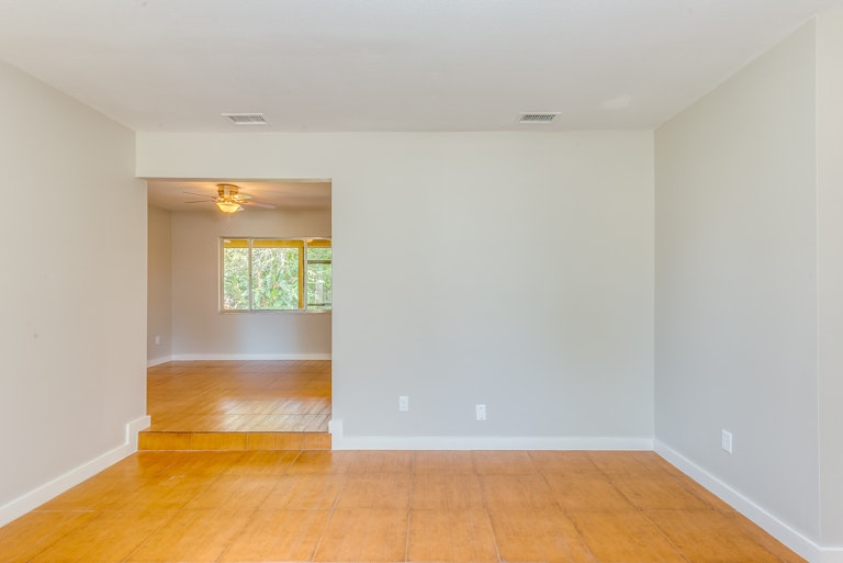 Photo 7 of 28 - 3660 Oak Vista Ln, Winter Park, FL 32792