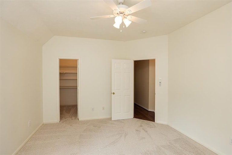 Photo 39 of 50 - 16011 Camillia Trl, Tomball, TX 77377