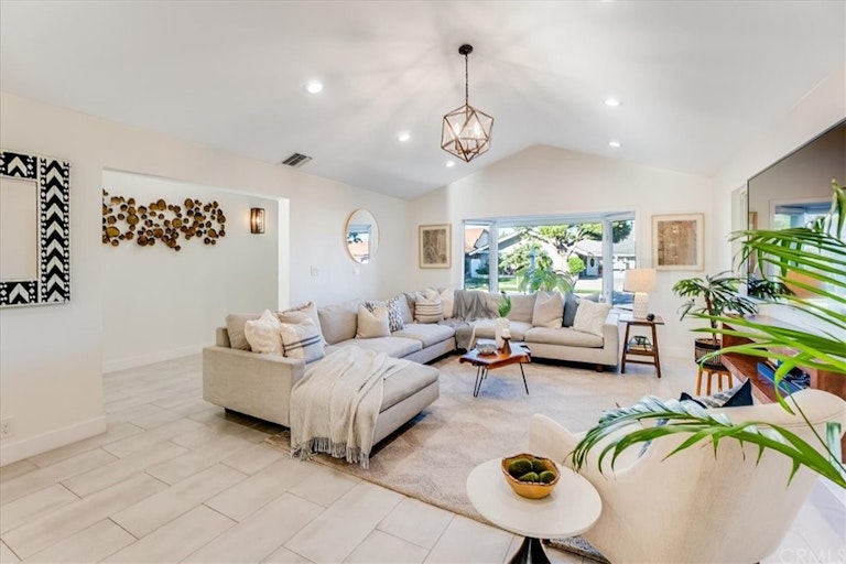 Photo 4 of 39 - 17015 Jeanette Ave, Cerritos, CA 90703