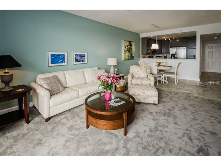 Photo 4 of 25 - 7892 Sailboat Key Blvd S #505, South Pasadena, FL 33707
