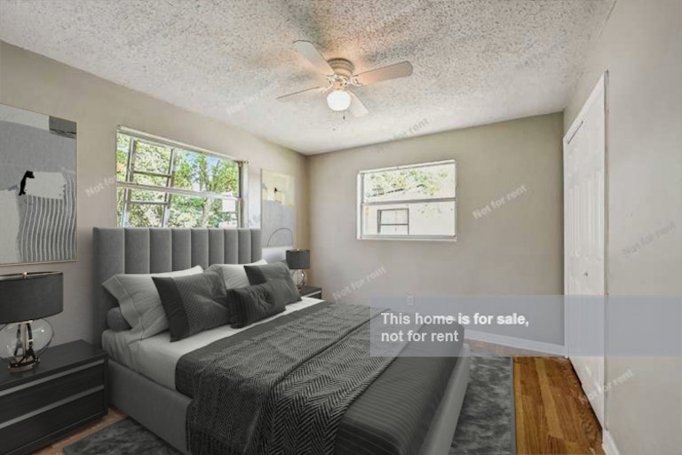 Photo 3 of 27 - 3503 Rogero Rd, Jacksonville, FL 32277