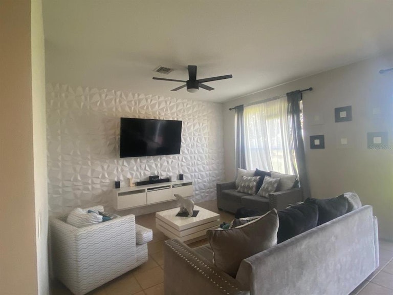 Photo 8 of 21 - 4915 Alita Ter, Saint Cloud, FL 34769