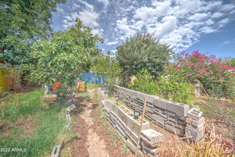 Photo 43 of 51 - 144 N Wilbur, Mesa, AZ 85201