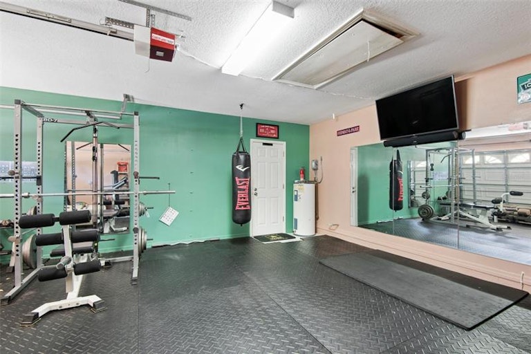 Photo 45 of 50 - 1719 Woodpond Way, Lutz, FL 33559