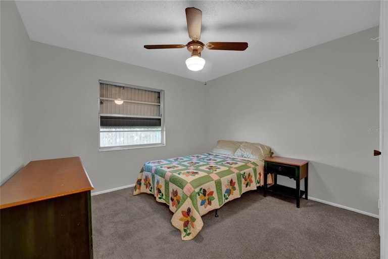 Photo 15 of 28 - 4721 Pine Lake Dr, Saint Cloud, FL 34769