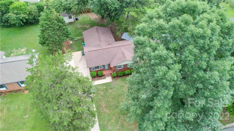 Photo 46 of 47 - 5802 Hillcrest Cir, Indian Trail, NC 28079