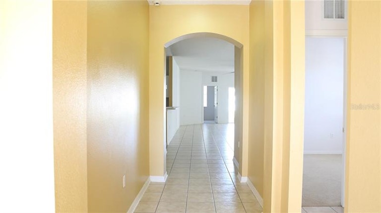 Photo 5 of 19 - 5841 Mariposa Cove Ln, Orlando, FL 32822