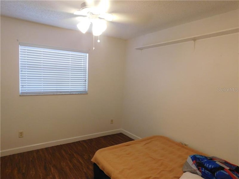 Photo 12 of 15 - 220 Tulane Ave, Clearwater, FL 33765