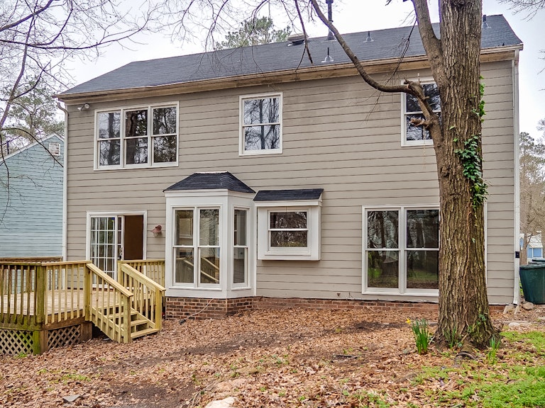 Photo 4 of 27 - 1007 Pagoda Pl, Knightdale, NC 27545