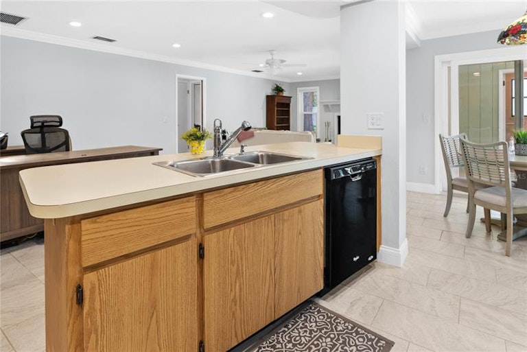 Photo 18 of 50 - 2982 Enisgrove Dr, Palm Harbor, FL 34683
