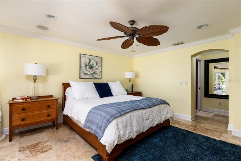 Photo 20 of 60 - 145 Bay Point Dr NE, Saint Petersburg, FL 33704