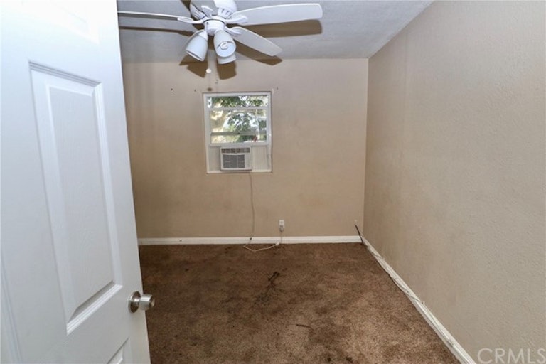 Photo 13 of 24 - 501 S Buena Vista St, Hemet, CA 92543