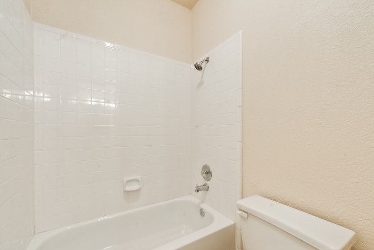 Photo 24 of 27 - 212 Hollywood Dr, Coppell, TX 75019
