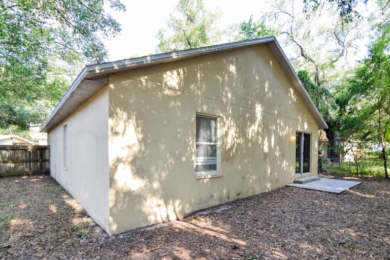 Photo 24 of 25 - 9310 N Hartts Dr, Tampa, FL 33617