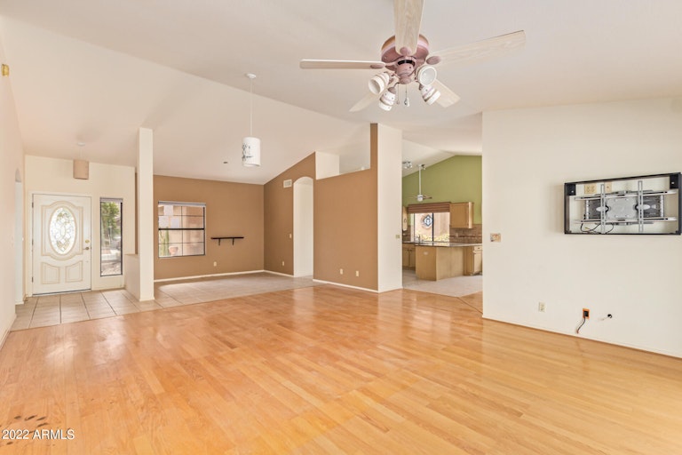 Photo 9 of 41 - 5691 S Palo Blanco Dr, Gold Canyon, AZ 85118