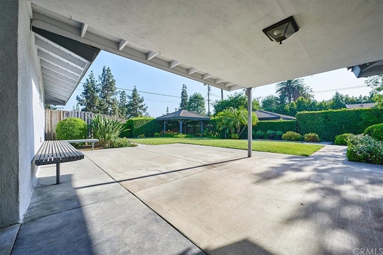 Photo 43 of 53 - 2120 Pinehurst St, Glendora, CA 91741