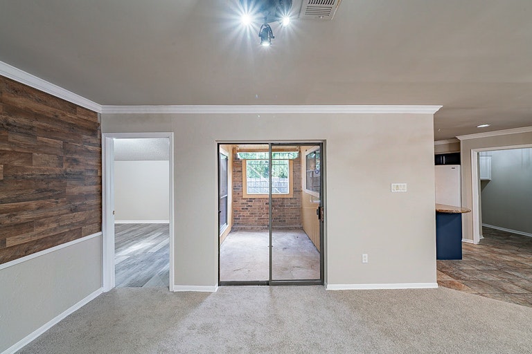 Photo 16 of 31 - 3700 Allenbrook Dr, Baytown, TX 77521
