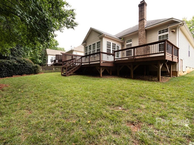 Photo 32 of 37 - 11929 Harmon Ln, Pineville, NC 28134