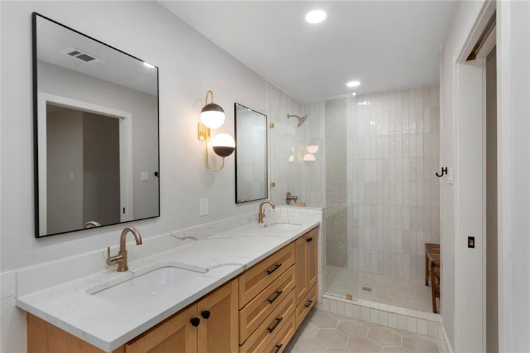 Photo 41 of 48 - 1924 Foxtail Pl, Spring, TX 77380