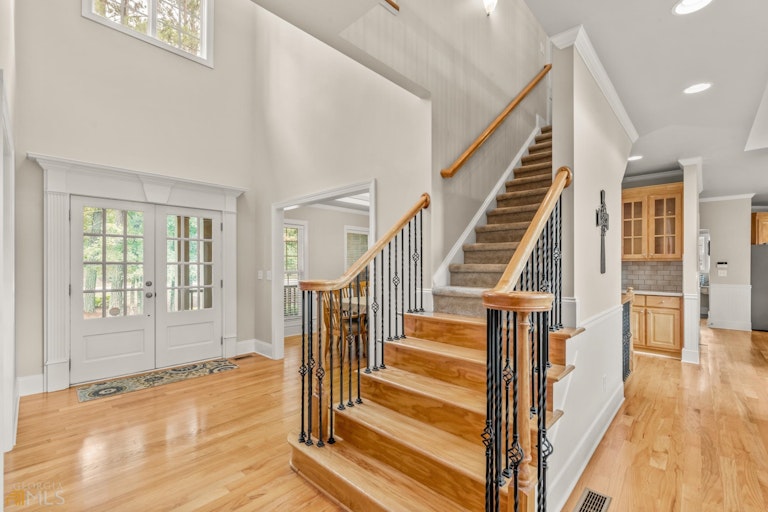 Photo 15 of 58 - 450 Herring Rd, Grayson, GA 30017