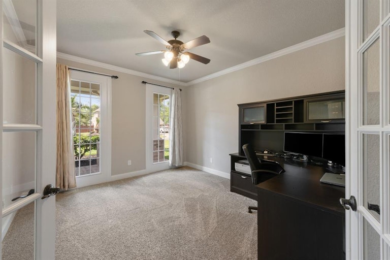 Photo 7 of 39 - 333 Grand Creek Dr, League City, TX 77573