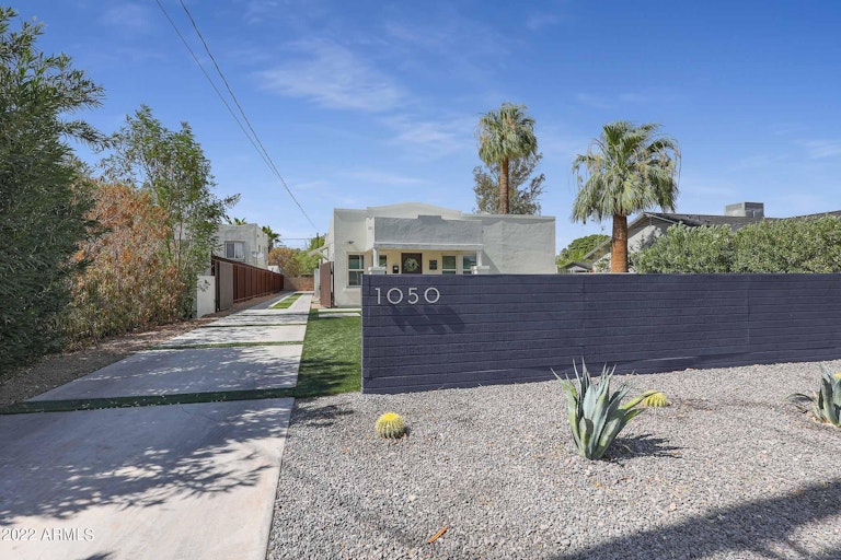 Photo 43 of 46 - 1050 E Whitton Ave, Phoenix, AZ 85014