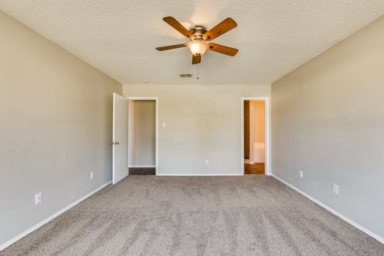 Photo 18 of 29 - 2810 Bissell Way, Wylie, TX 75098