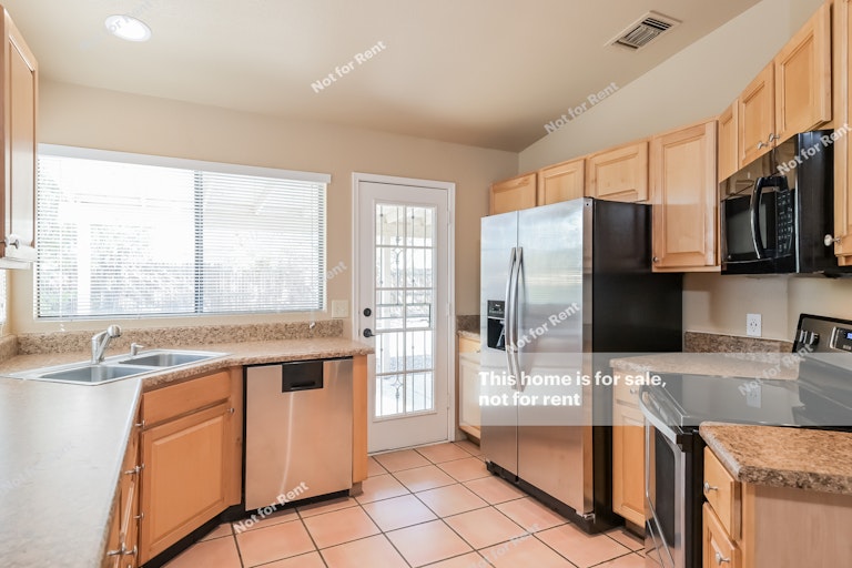 Photo 4 of 27 - 2757 W Firebrook Rd, Tucson, AZ 85741