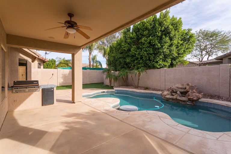 Photo 5 of 22 - 25463 N 73rd Ave, Peoria, AZ 85383