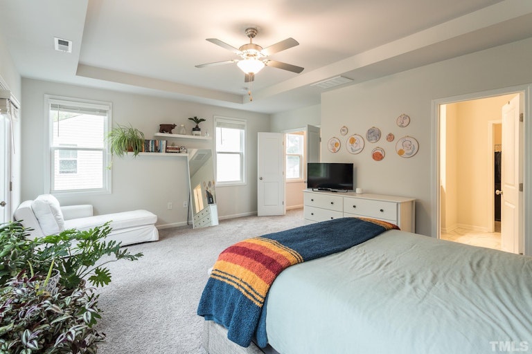 Photo 16 of 30 - 3700 Buffaloe Rd, Raleigh, NC 27604
