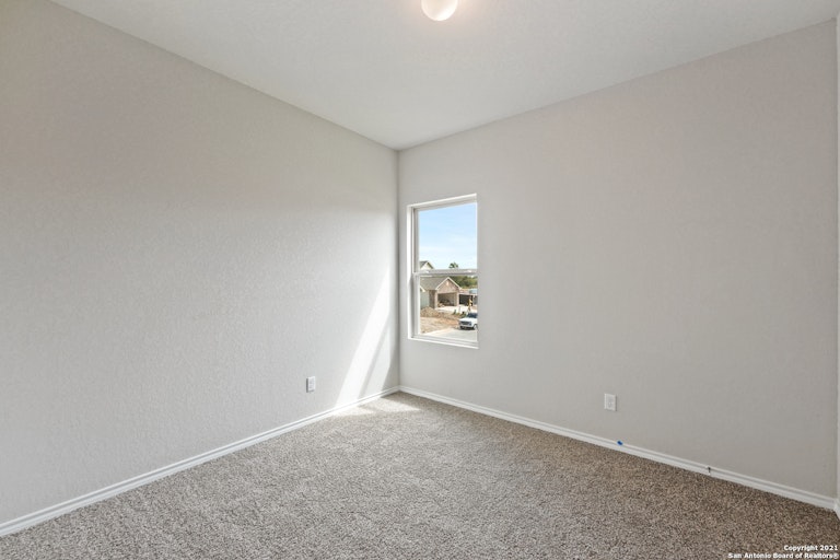 Photo 16 of 19 - 9311 Somers Bnd, San Antonio, TX 78211