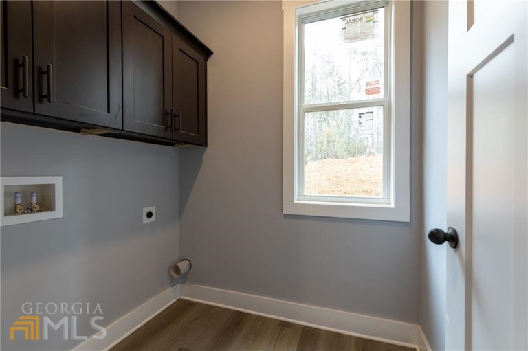 Photo 13 of 28 - 5504 Lakeview Pkwy, Villa Rica, GA 30180