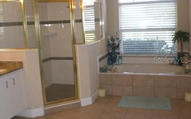 Photo 3 of 7 - 33 Cottonwood Ct, Palm Coast, FL 32137